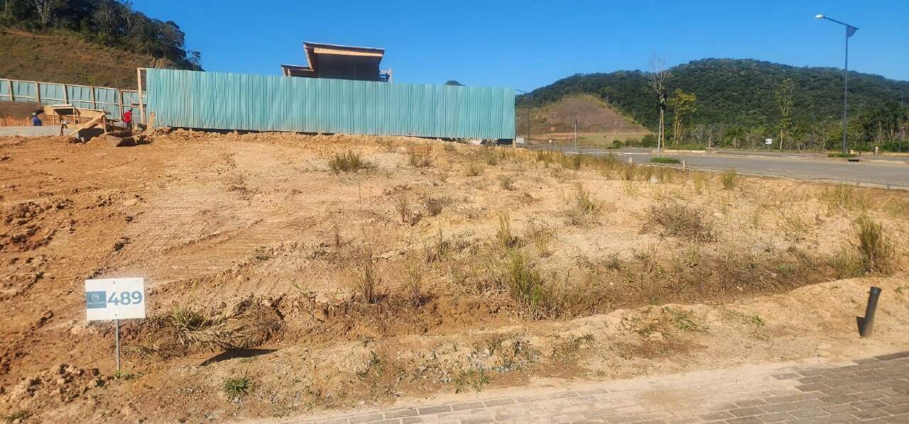 Lote/Terreno de no bairro Várzea do Ranchinho, em Camboriú | Eu Corretor