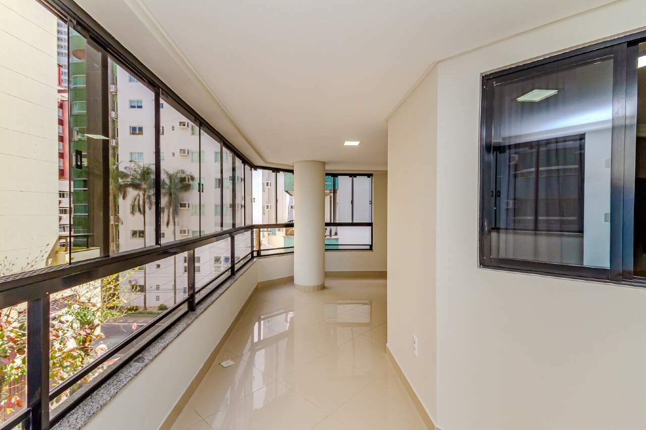 Apartamento de 2 quartos, 117m² no bairro Centro, em Balneário Camboriú | Eu Corretor