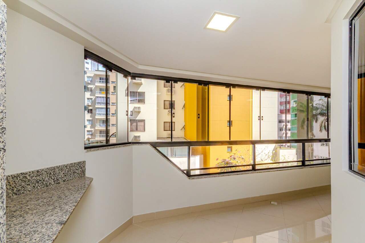Apartamento de 2 quartos, 117m² no bairro Centro, em Balneário Camboriú | Eu Corretor