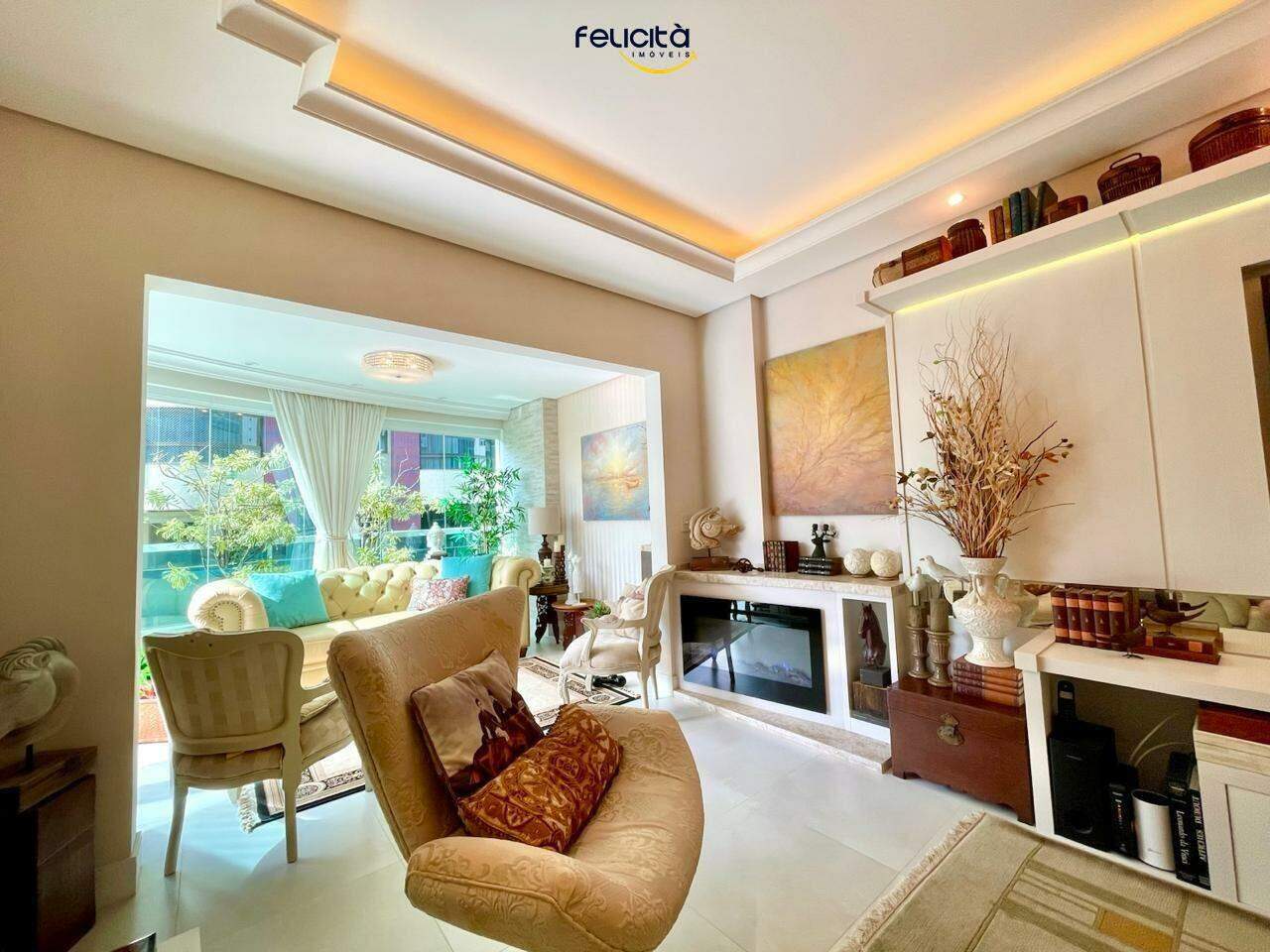 Apartamento de 2 quartos, 260m² no bairro Centro, em Balneário Camboriú | Eu Corretor