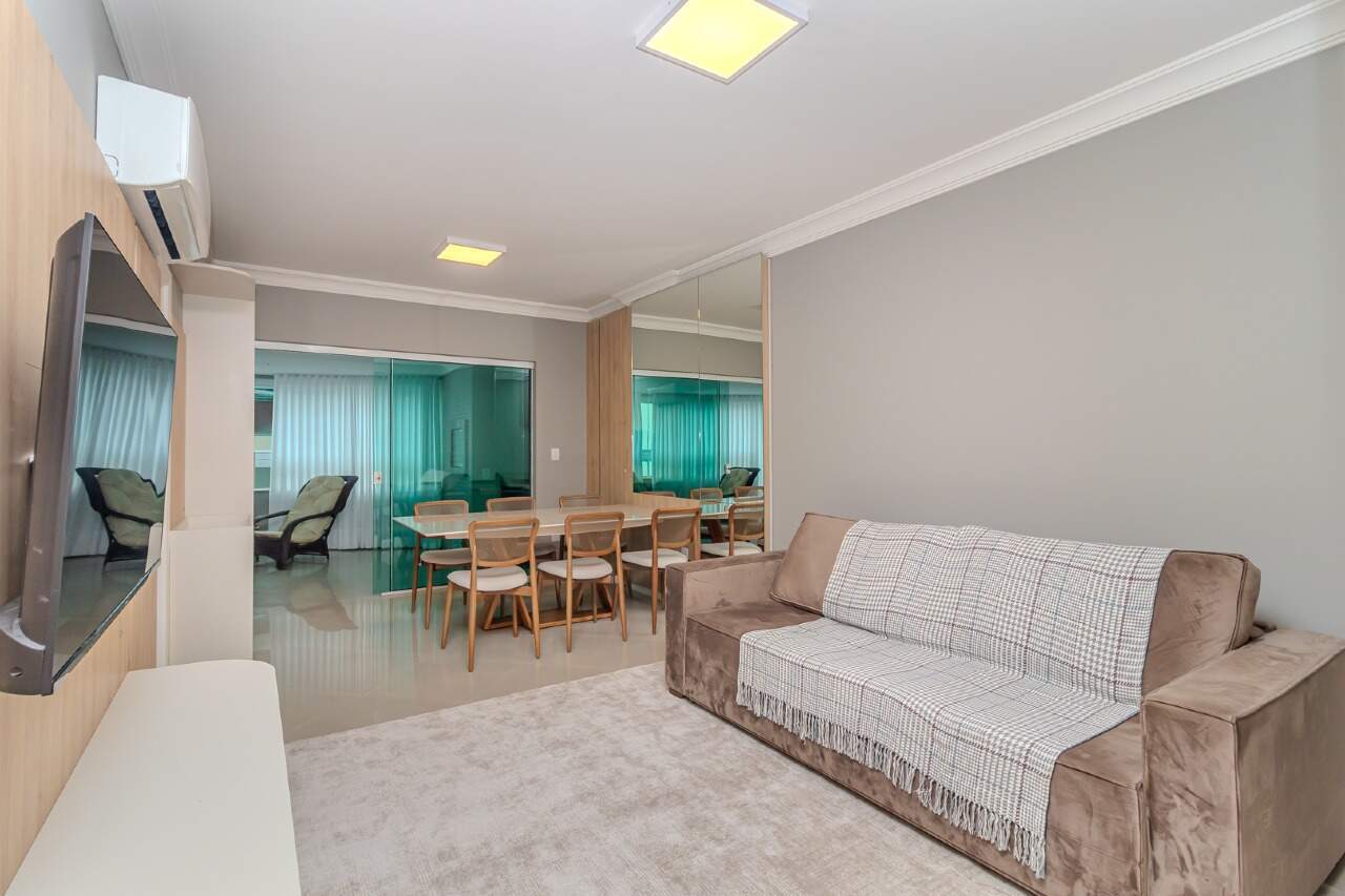 Apartamento de 3 quartos, 190m² no bairro Centro, em Balneário Camboriú | Eu Corretor