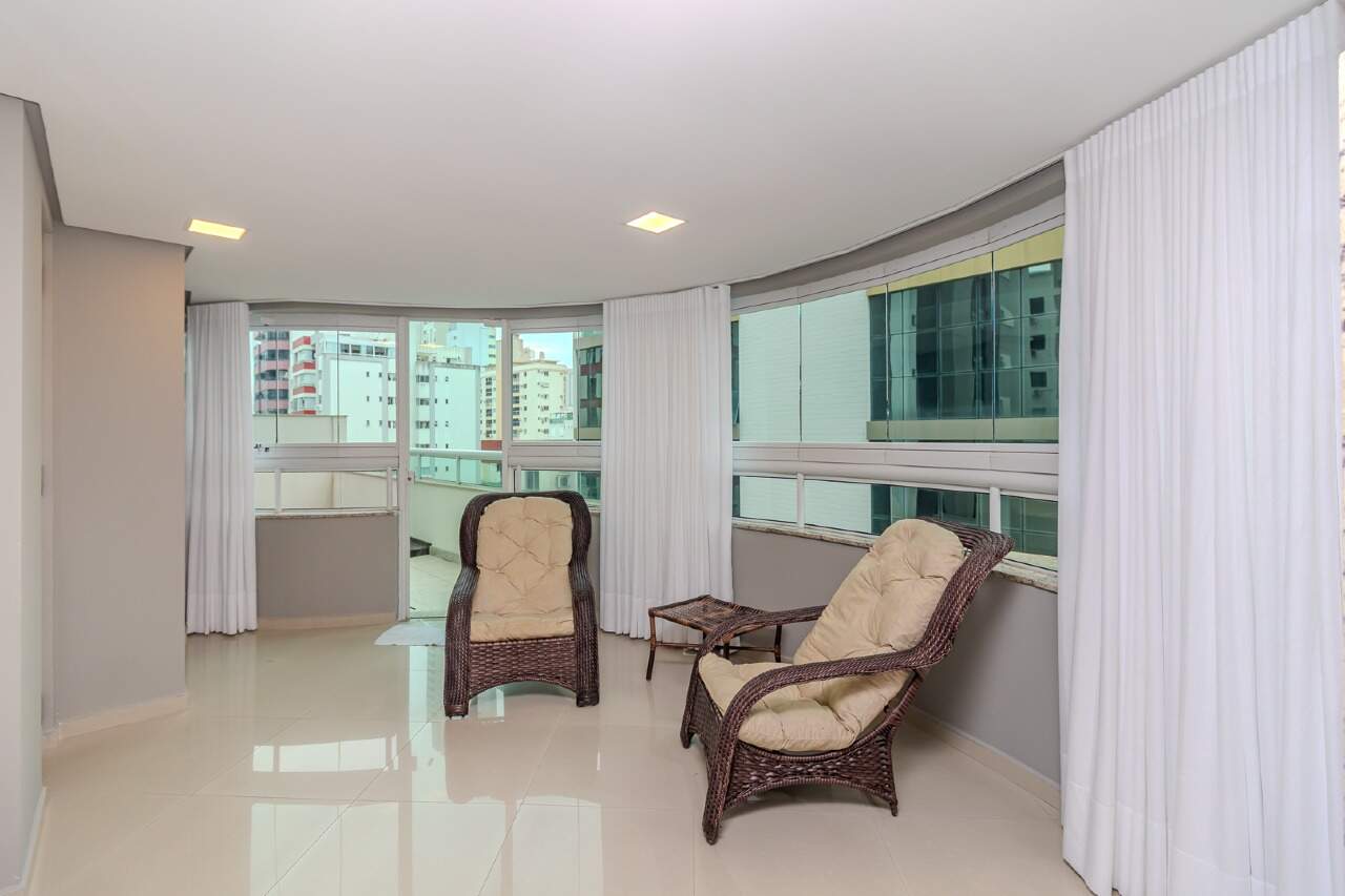 Apartamento de 3 quartos, 190m² no bairro Centro, em Balneário Camboriú | Eu Corretor