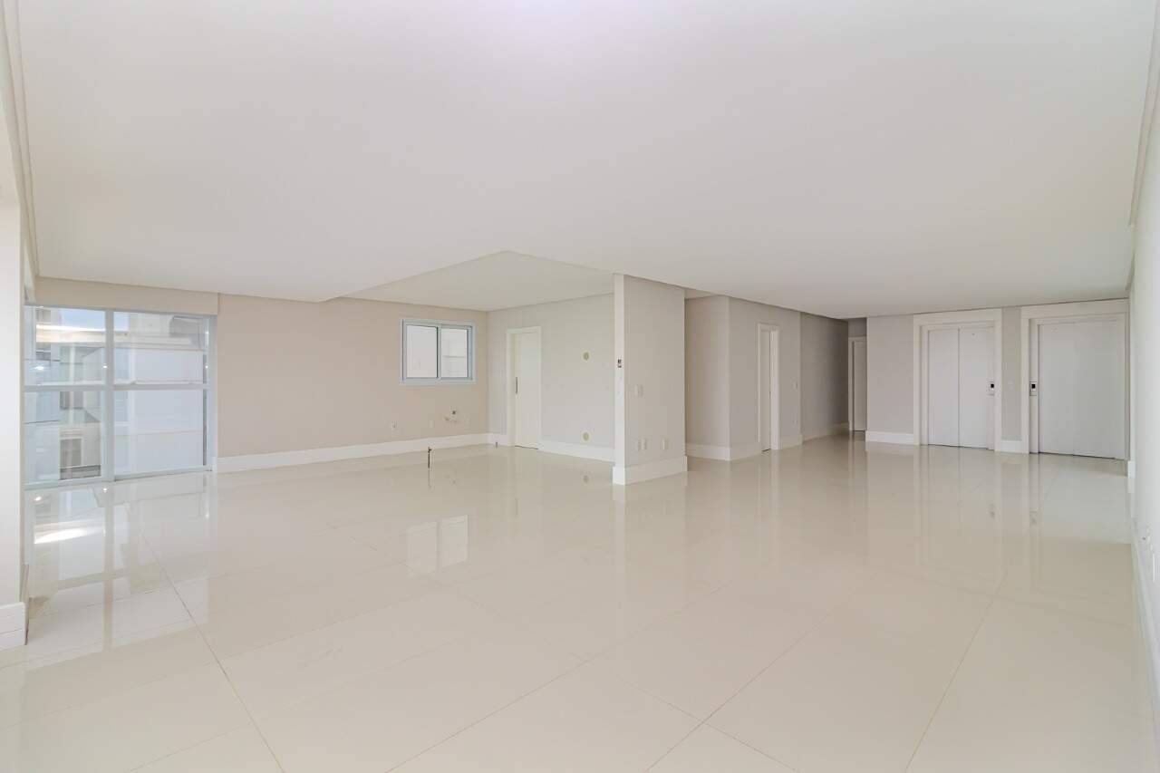 Apartamento de 4 quartos, 237m² no bairro Centro, em Balneário Camboriú | Eu Corretor