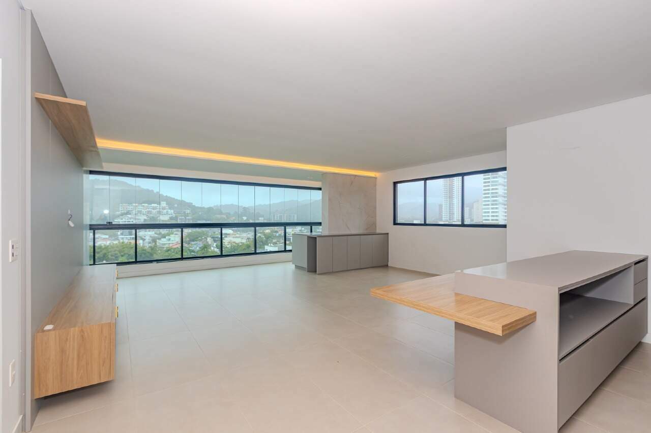 Apartamento de 3 quartos, 135m² no bairro Praia Brava, em Itajaí | Eu Corretor