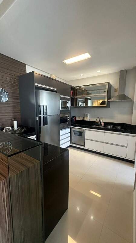 Apartamento de 3 quartos, 102m² no bairro Centro, em Balneário Camboriú | Eu Corretor