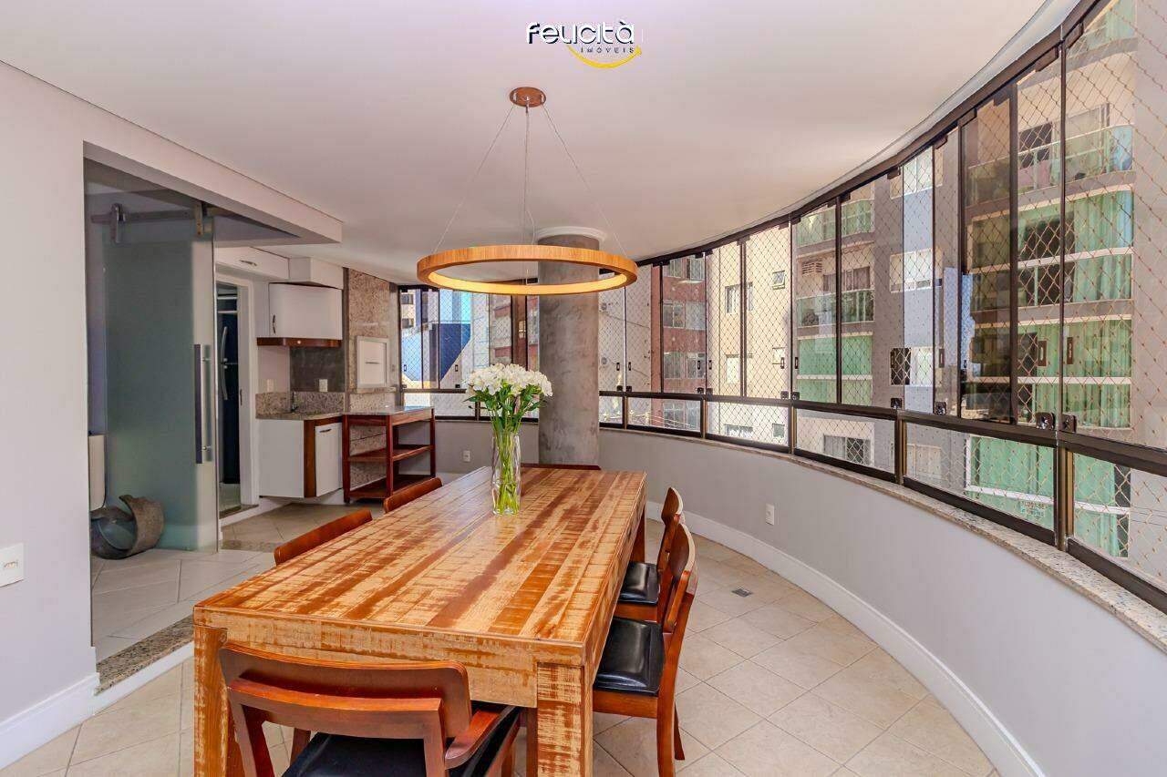 Apartamento de 3 quartos, 128m² no bairro Centro, em Balneário Camboriú | Eu Corretor