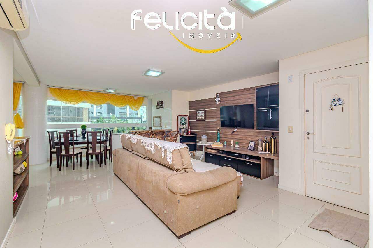 Apartamento de 3 quartos, 143m² no bairro 2 Quadra Centro, em Balneário Camboriú | Eu Corretor