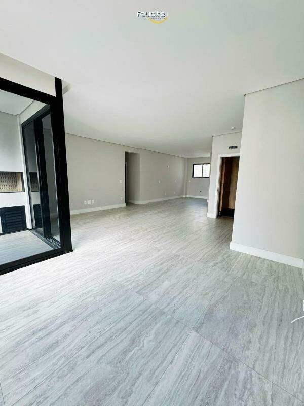 Apartamento de 4 quartos, 146m² no bairro Centro, em Balneário Camboriú | Eu Corretor