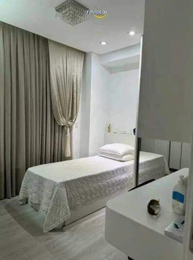 Apartamento de 3 quartos, 352m² no bairro Centro, em Balneário Camboriú | Eu Corretor