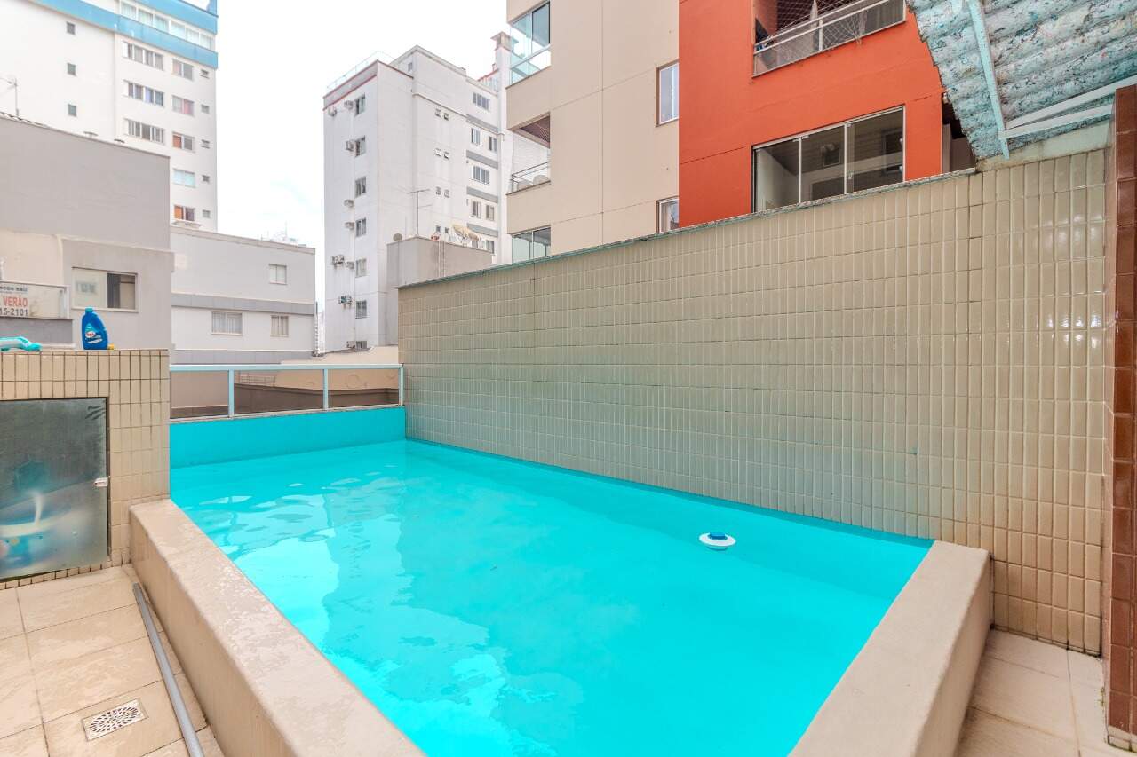 Apartamento diferenciado à venda no Centro: 