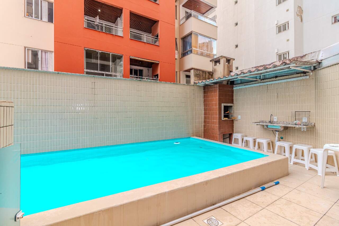 Apartamento diferenciado à venda no Centro: 