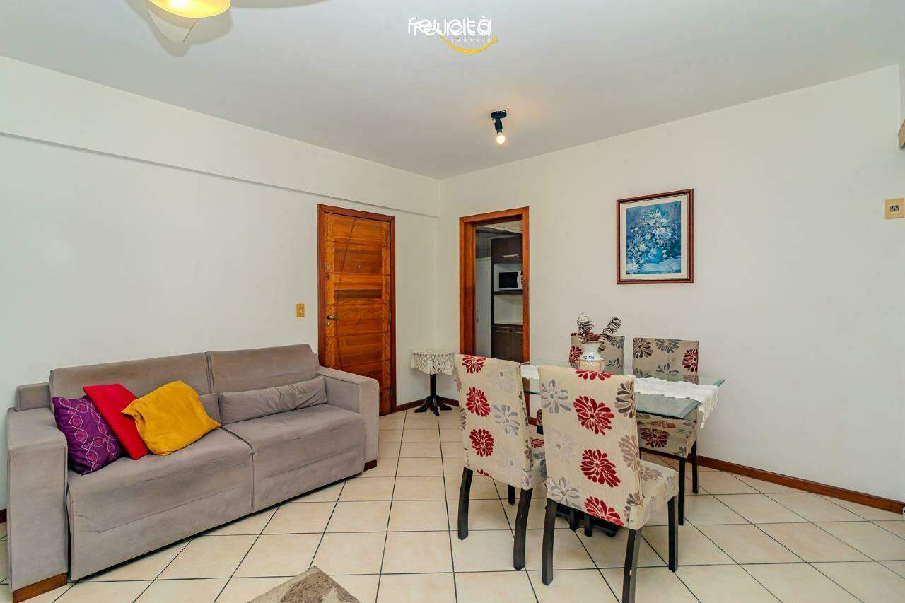 Apartamento de 2 quartos, 107m² no bairro Centro, em Balneário Camboriú | Eu Corretor