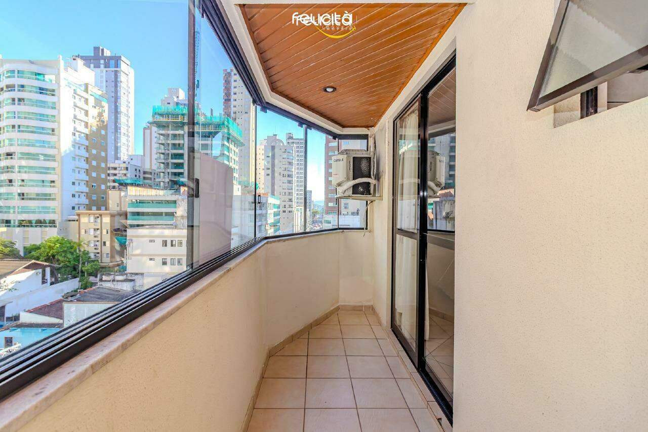 Apartamento de 2 quartos, 107m² no bairro Centro, em Balneário Camboriú | Eu Corretor
