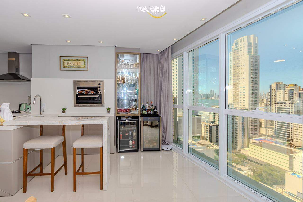 Apartamento de 3 quartos, 117m² no bairro Centro, em Balneário Camboriú | Eu Corretor