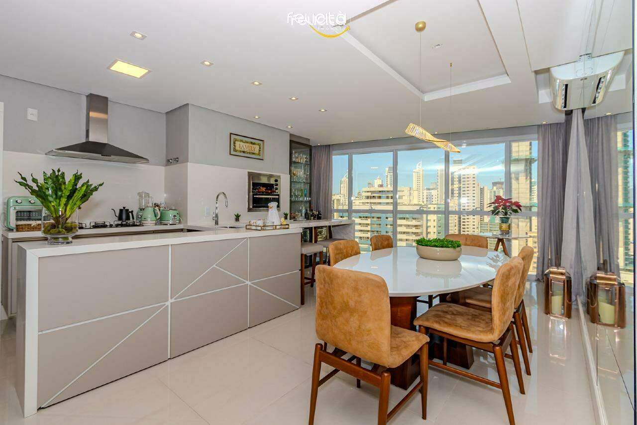 Apartamento de 3 quartos, 117m² no bairro Centro, em Balneário Camboriú | Eu Corretor