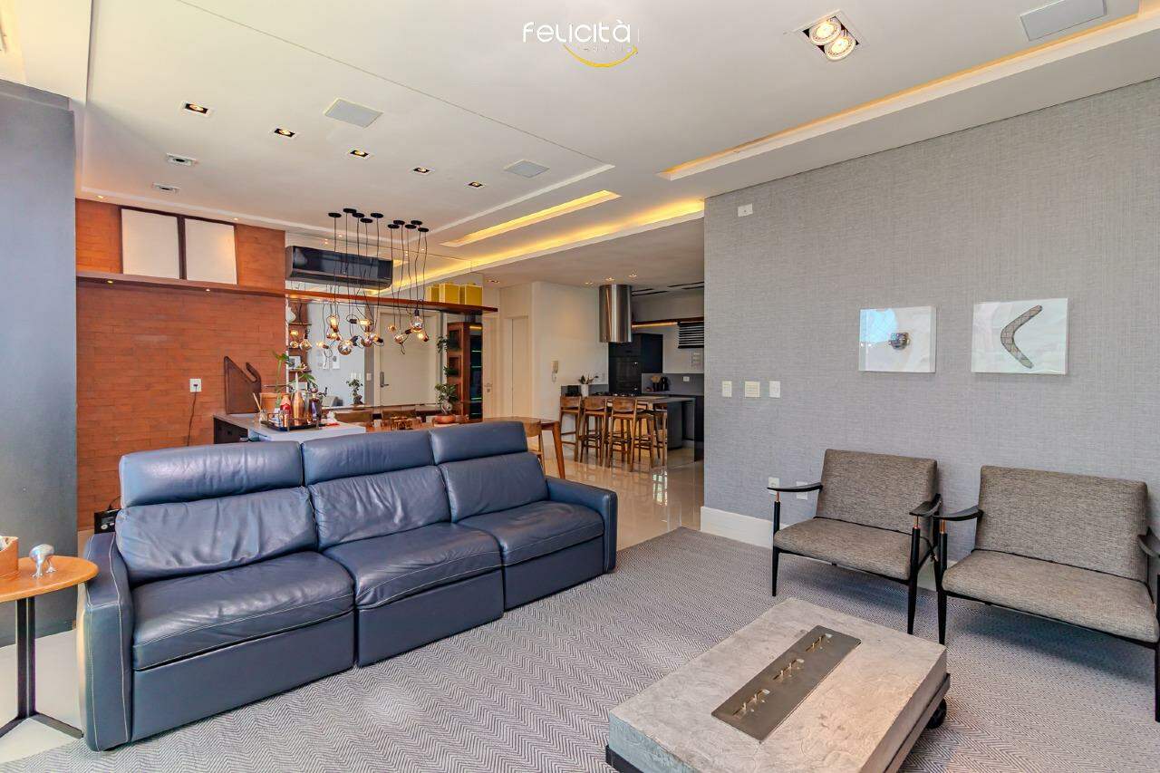 Apartamento de 3 quartos, 122m² no bairro Centro, em Balneário Camboriú | Eu Corretor