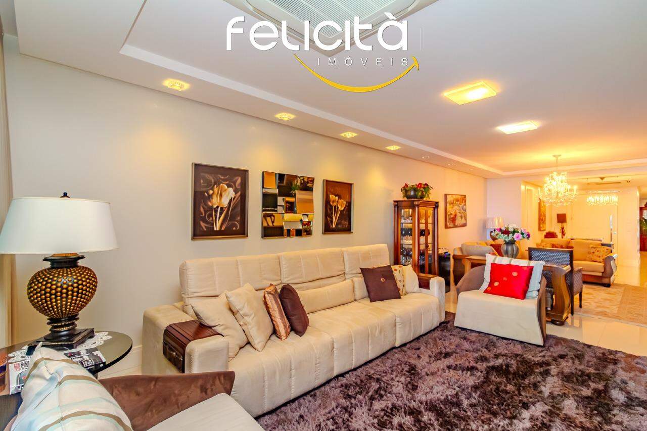 Apartamento de 4 quartos, 315m² no bairro Centro, em Balneário Camboriú | Eu Corretor