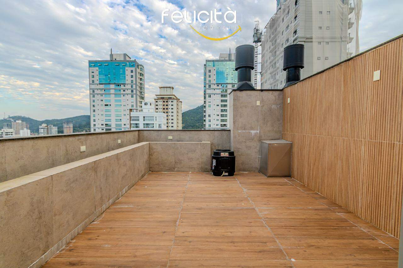 Cobertura de 3 quartos, 320m² no bairro Fazenda, em Itajaí | Eu Corretor