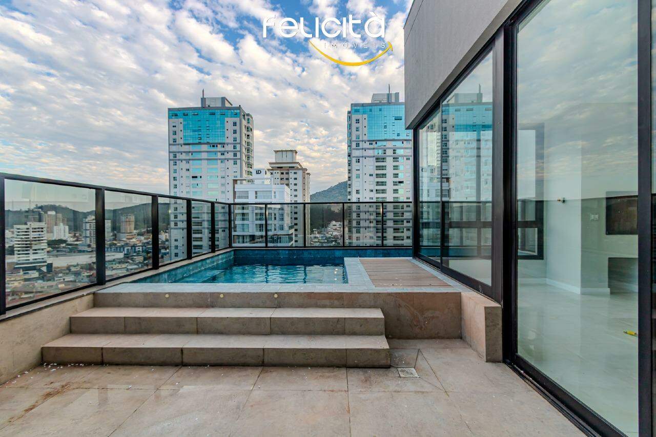 Cobertura de 3 quartos, 320m² no bairro Fazenda, em Itajaí | Eu Corretor