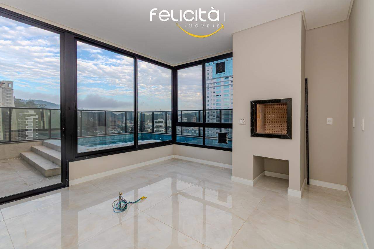 Cobertura de 3 quartos, 320m² no bairro Fazenda, em Itajaí | Eu Corretor