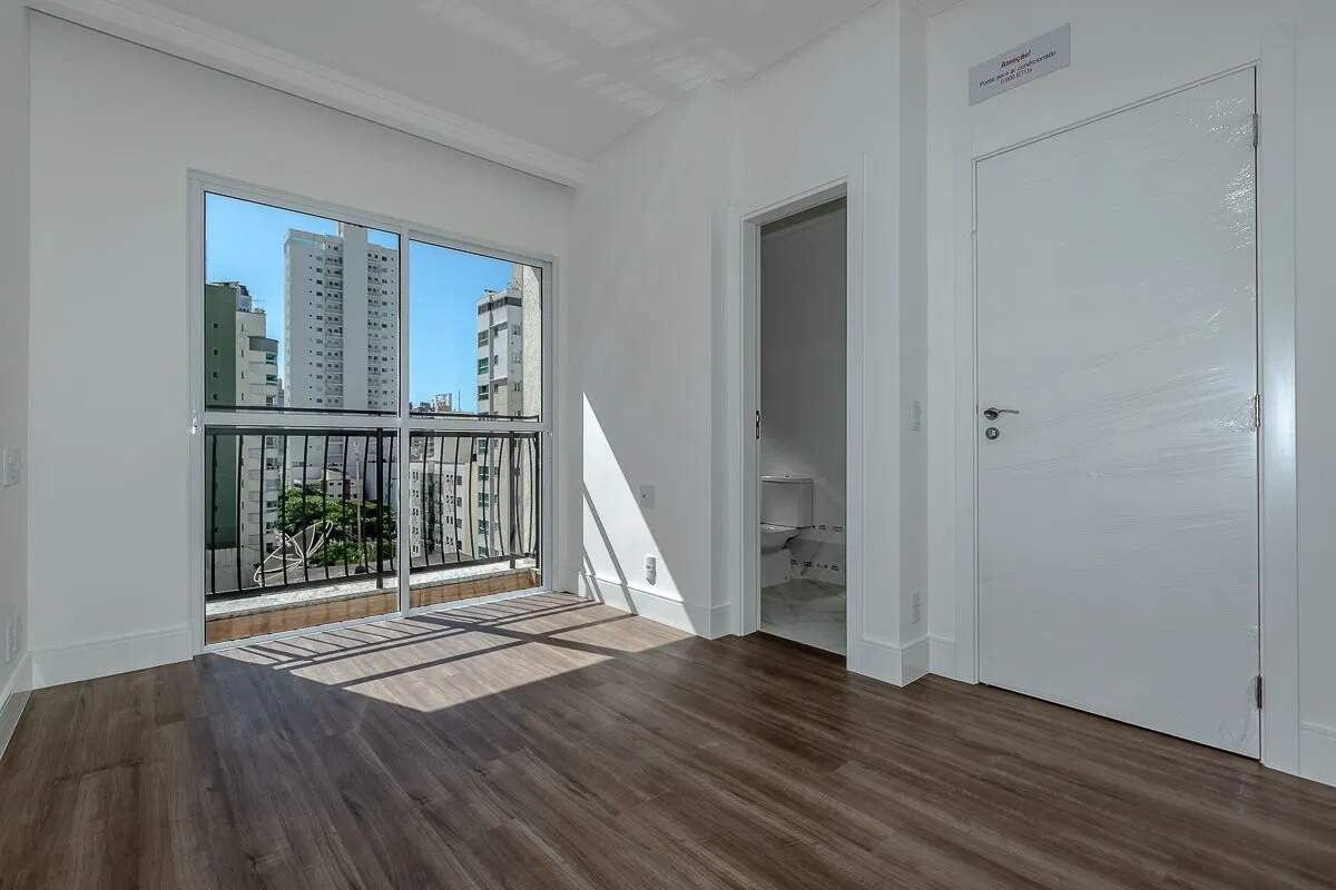 Apartamento de 3 quartos, 173m² no bairro Centro, em Balneário Camboriú | Eu Corretor