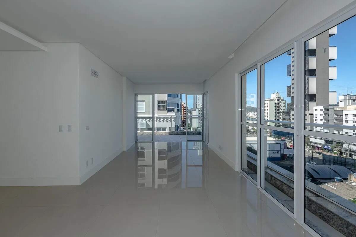 Apartamento de 3 quartos, 173m² no bairro Centro, em Balneário Camboriú | Eu Corretor