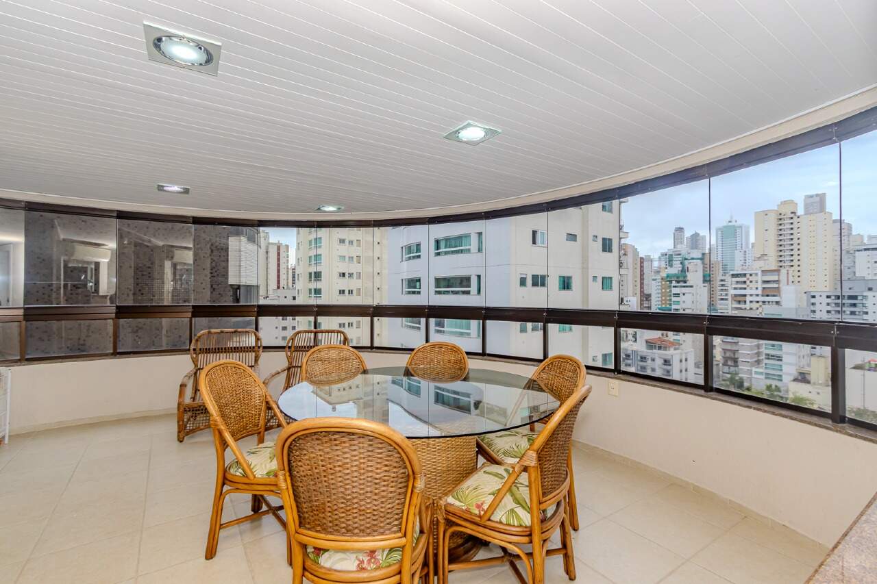 Apartamento de 3 quartos, 133m² no bairro Centro, em Balneário Camboriú | Eu Corretor
