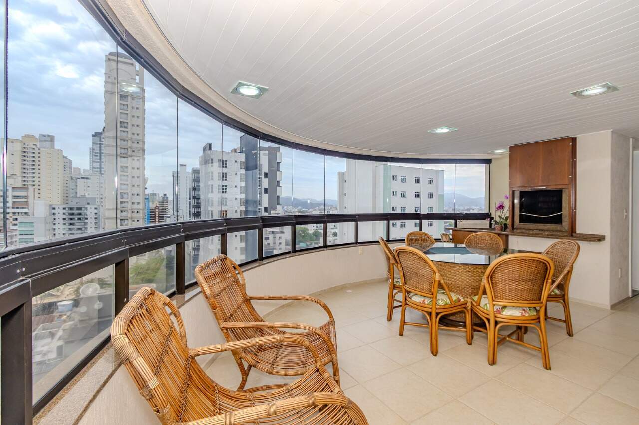 Apartamento de 3 quartos, 133m² no bairro Centro, em Balneário Camboriú | Eu Corretor