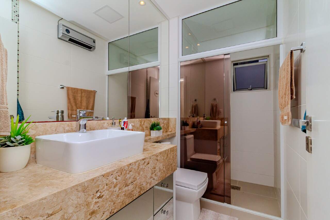 Apartamento à venda no Pioneiros: 