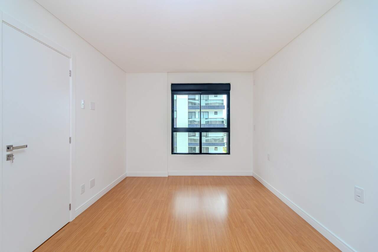 Apartamento à venda no Praia Brava: 