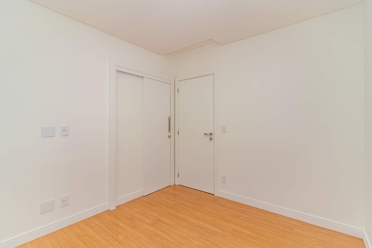 Apartamento à venda no Praia Brava: 