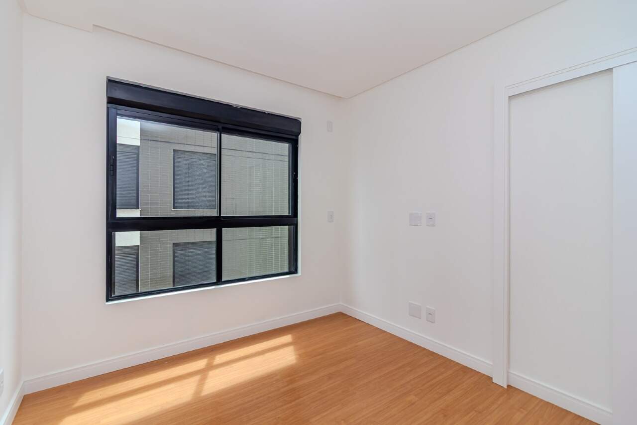 Apartamento à venda no Praia Brava: 