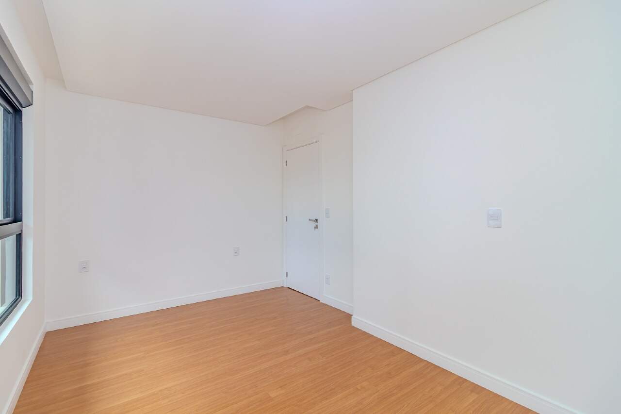 Apartamento à venda no Praia Brava: 