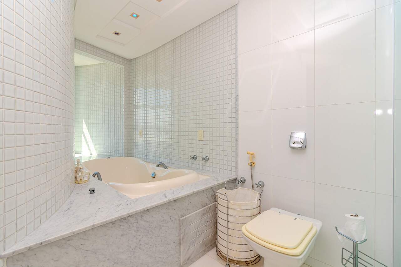 Apartamento à venda no Barra Sul: 