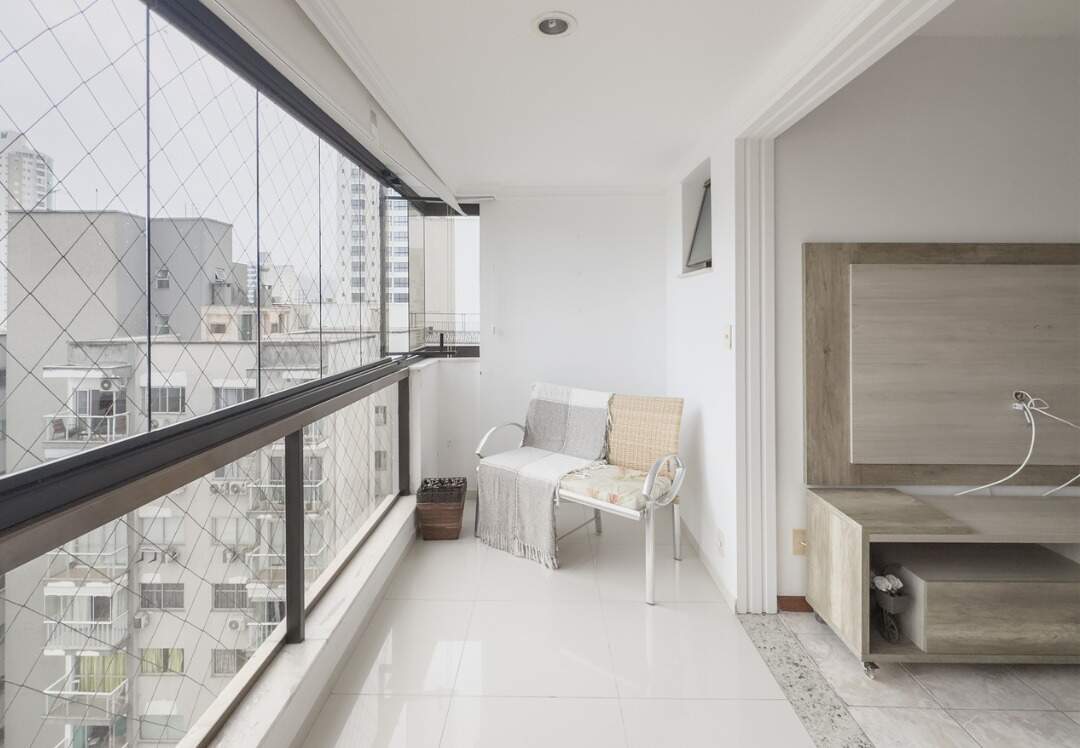 Apartamento de 3 quartos, 126m² no bairro Centro, em Balneário Camboriú | Eu Corretor
