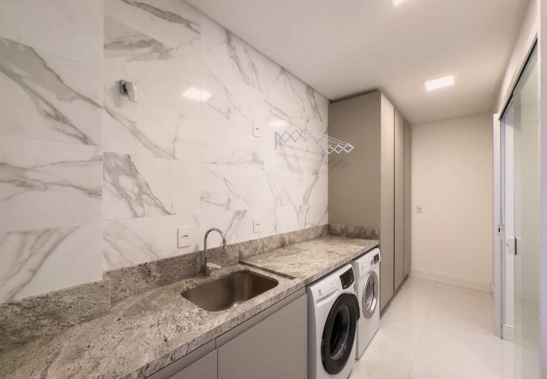 Apartamento à venda no Pioneiros: