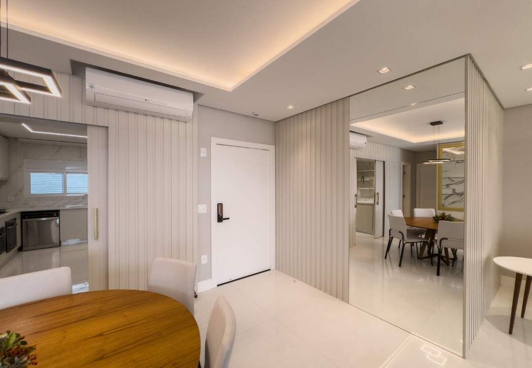 Apartamento à venda no Pioneiros: 