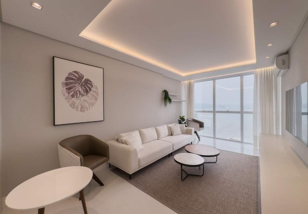 Apartamento à venda no Pioneiros: 