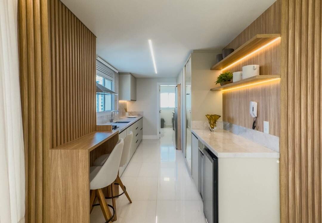 Apartamento à venda no Pioneiros: 