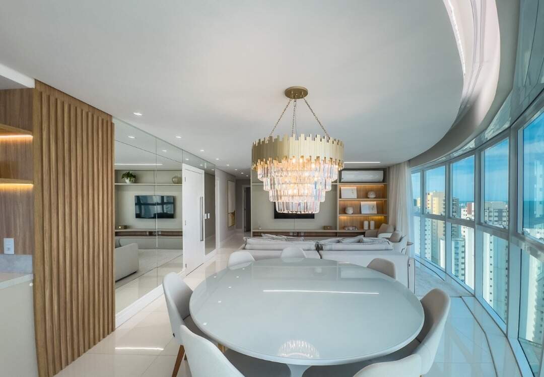 Apartamento à venda no Pioneiros: 