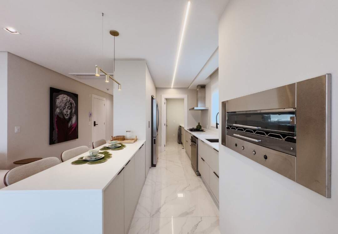 Apartamento à venda no Pioneiros: 