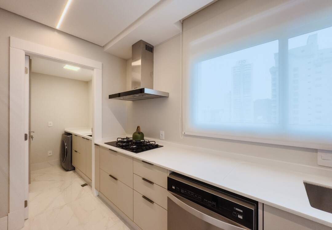 Apartamento à venda no Pioneiros: 