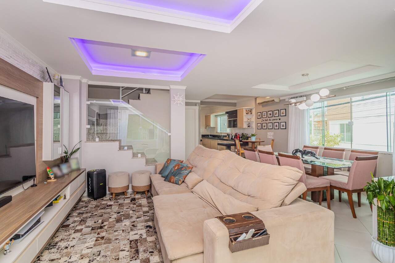 Casa de 3 quartos, 168m² no bairro Ariribá, em Balneário Camboriú | Eu Corretor