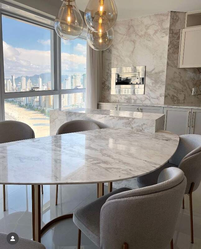 Apartamento de 3 quartos, 165m² no bairro Pioneiros, em Balneário Camboriú | Eu Corretor