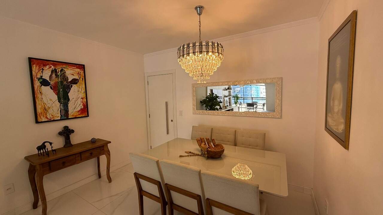 Apartamento à venda no Centro: