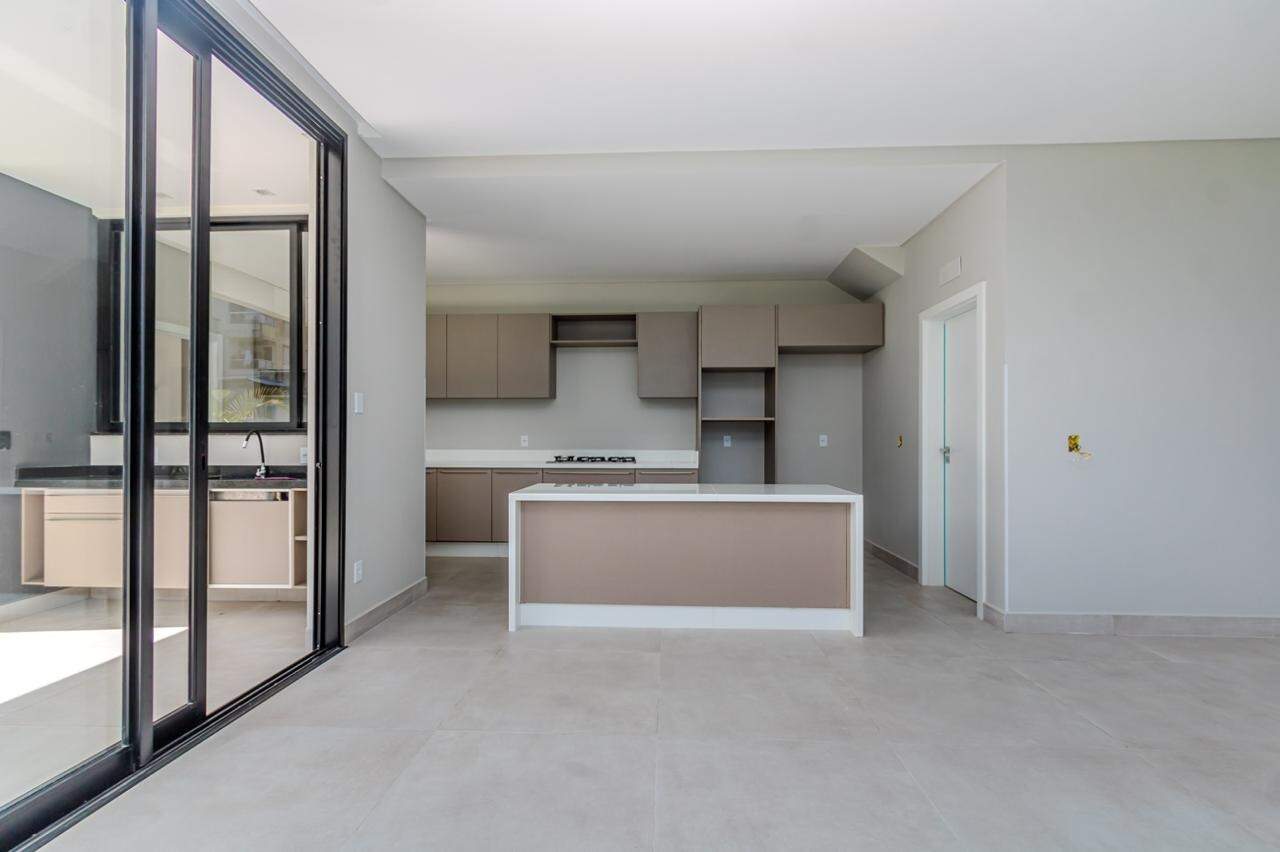 Casa de Condomínio de 4 quartos, 319m² no bairro Centro, em Camboriú | Eu Corretor