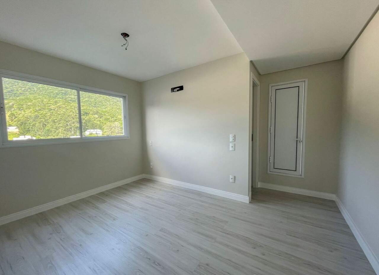 Apartamento à venda no Praia Brava: 