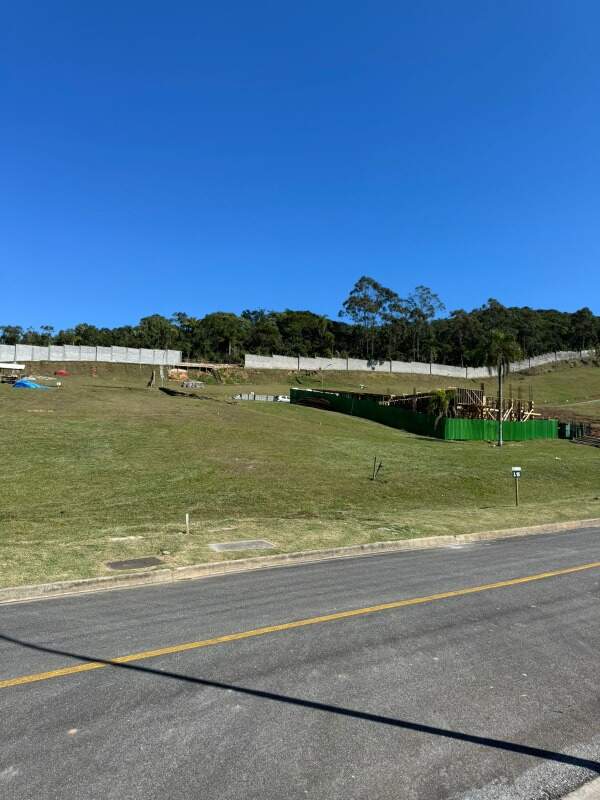 Lote/Terreno de 457m² no bairro Centro, em Camboriú | Eu Corretor