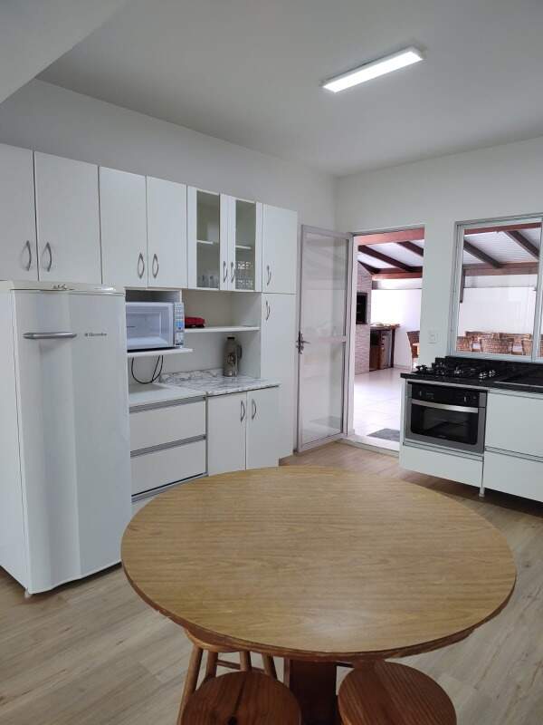 Apartamento de 3 quartos, 205m² no bairro Centro, em Balneário Camboriú | Eu Corretor