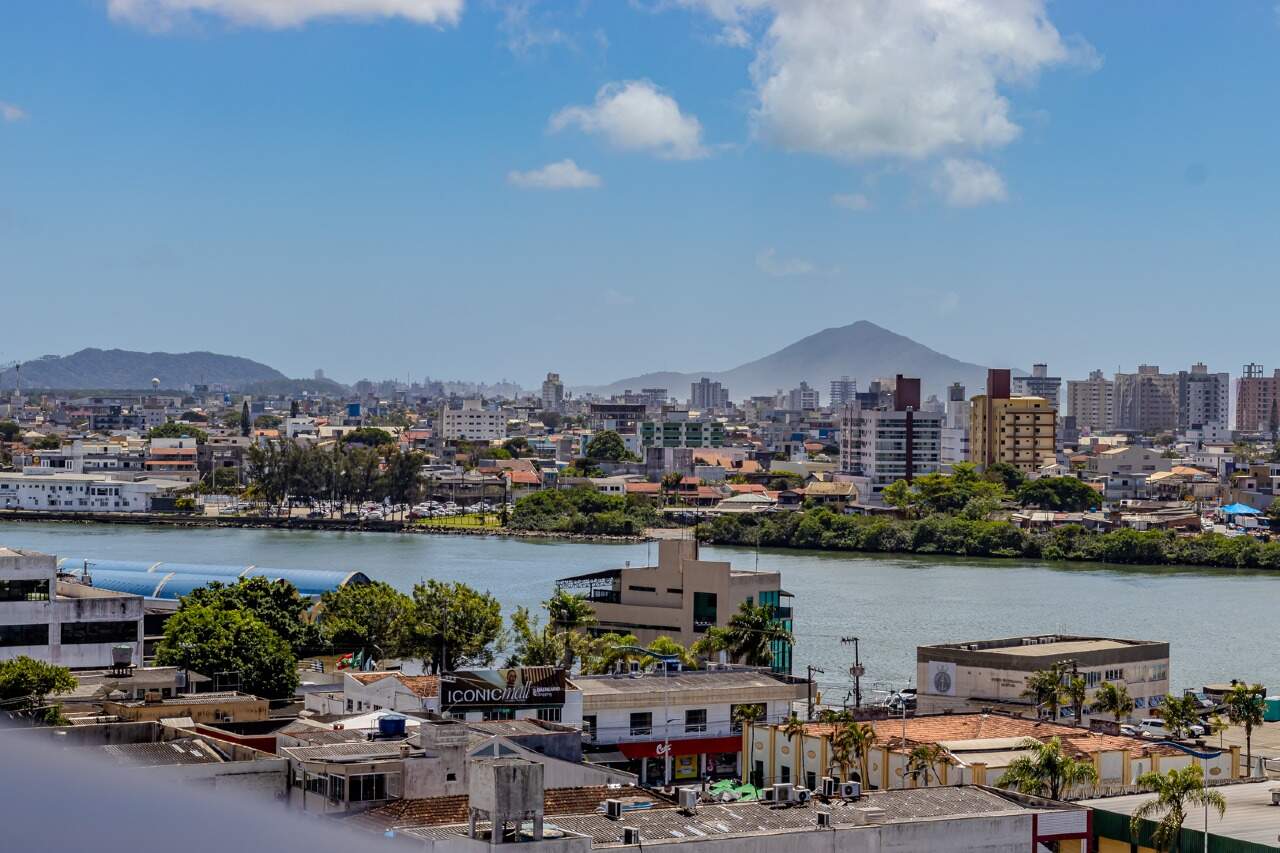 Apartamento à venda no Centro: